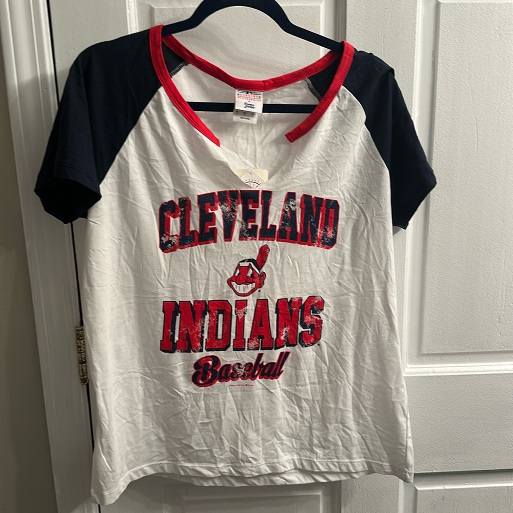Cleveland Indians Chief Wahoo v neck short sleeve sleeve shirt size large.